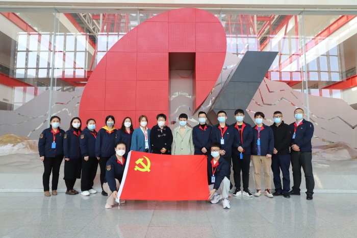 “疫”路相守 | 28圈(NG)大舞台药业紧急生产抗疫药品